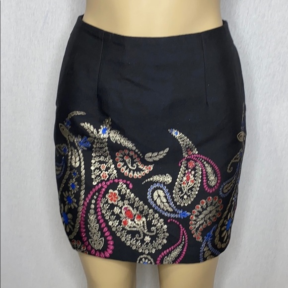 Ted Baker London Dresses & Skirts - Ted Baker Women’s Mini Skirt. Size 0 - 2 EUC Black